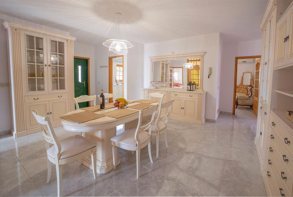 Villa Teram Alajeró Eksteriør billede